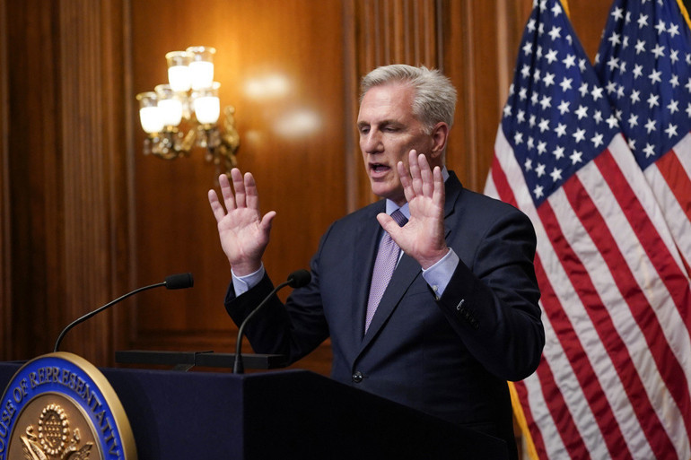 Mühimmat tükenmek üzere, McCarthy görevden alındı Ukrayna için tehlike çanları çalıyor...