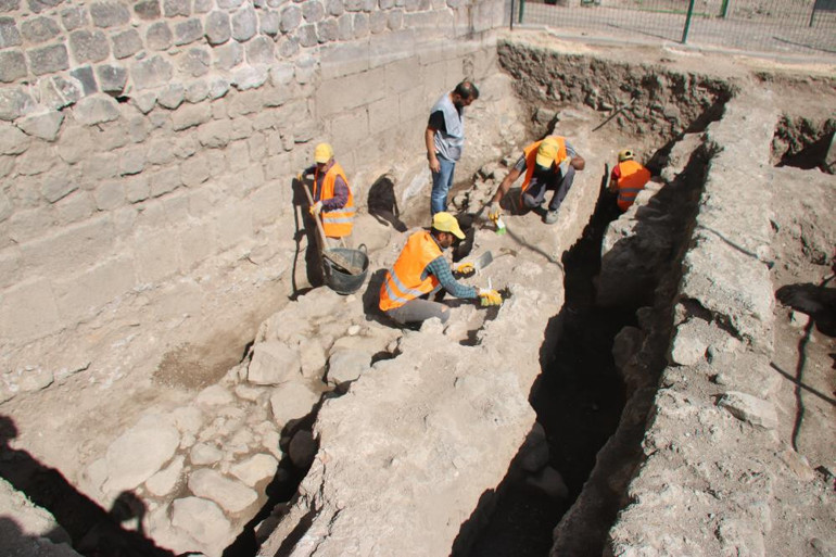 Diyarbakırda önemli keşif Kanuni Sultan Süleyman kendi malından yaptırmış