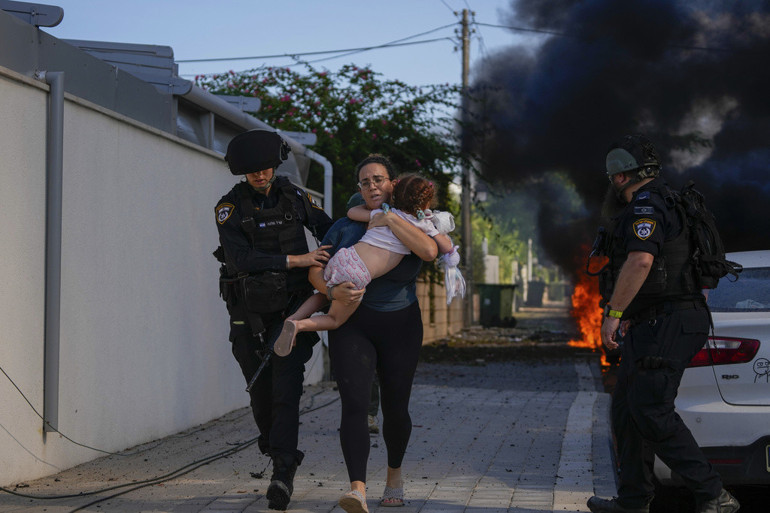 Son dakika haberi... İsrail-Filistin gerilimi tırmandırıyor: Hamas Aksa Tufanı operasyonunu dünyaya duyurdu... Netanyahudan ilk açıklama geldi: Savaştayız