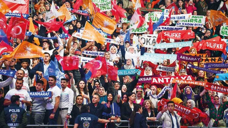 Cumhurbaşkanı Erdoğan’dan kongre mesajları: İşçi ve emeklilere müjdelerimiz var