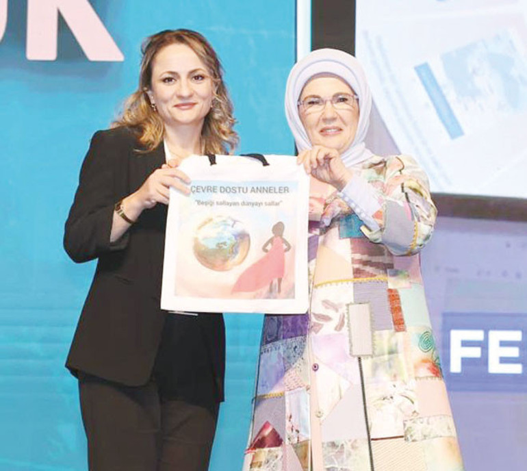 Öğrencilerin beyaz gölgesi