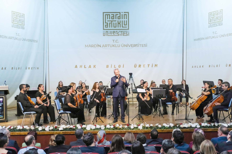 Orkestra şefi ne işe yarar