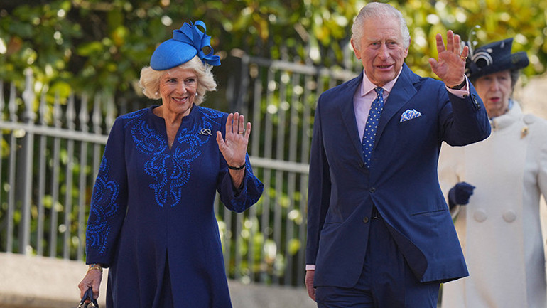 Kral babadan gözde oğluna uyarı geldi… ‘Kıskanç’ Charles’tan William ve Kate’e: Biraz geride durun