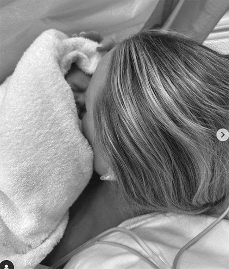 Marmariste şık bir törenle evlenmişlerdi: Bebeğim doğdu ağlamıyordu... Benden alıp yoğun bakıma götürdüler