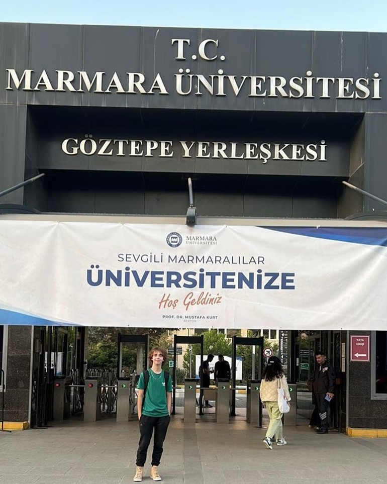 Poyraz Karayelin Sinanı üniversiteli oldu