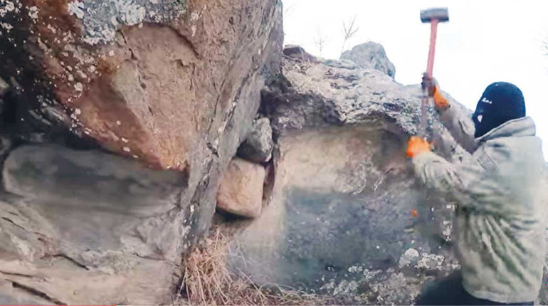 Define dolandırıcıları... Hem suç işliyorlar hem de suça teşvik ediyorlar