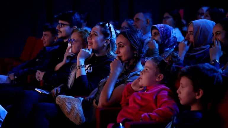 İstanbulda 16 gün süren kültür sanat festivali: Binin üzerinde etkinlik gerçekleştirildi