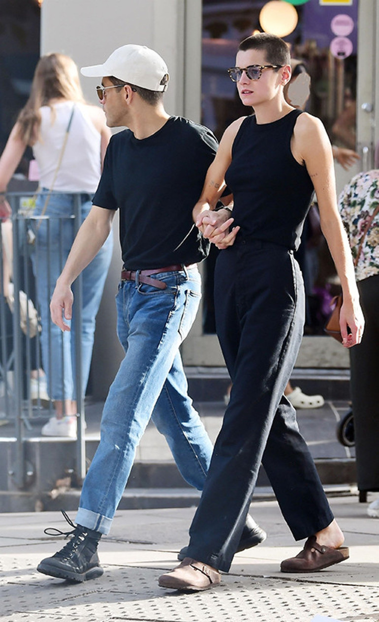 Taze aşıklar alışverişte görüntülendi: Sanki sevgilisi değil asker arkadaşı