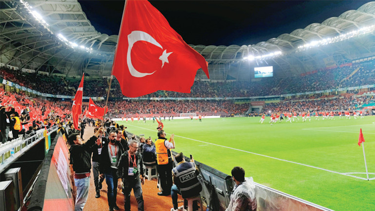 Metin Abi’cilik Erkan Baba’cılık