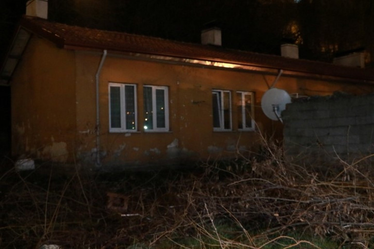 Lojmanda kan donduran cinayet Sevgililer birbirini suçladı... Yanına oturunca beni boynumdan öptü