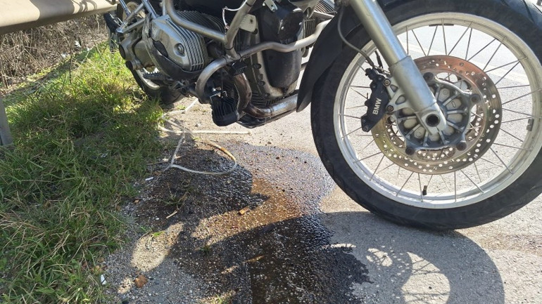 TEMde korkunç kaza: Motosiklet 100 metre sürüklendi, sürücüsü hayatını kaybetti