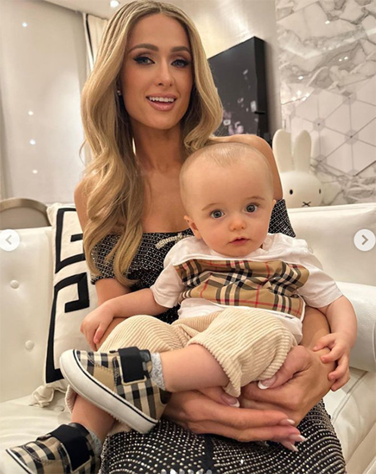 Kafası normalden büyük,  belki de hasta diyorlardı... Sosyetik güzel bebeğinin sağlık durumunu açıkladı