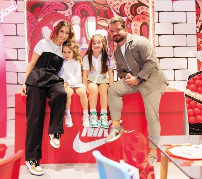 Şükran Ovalı ile Caner Erkinin aile saadeti