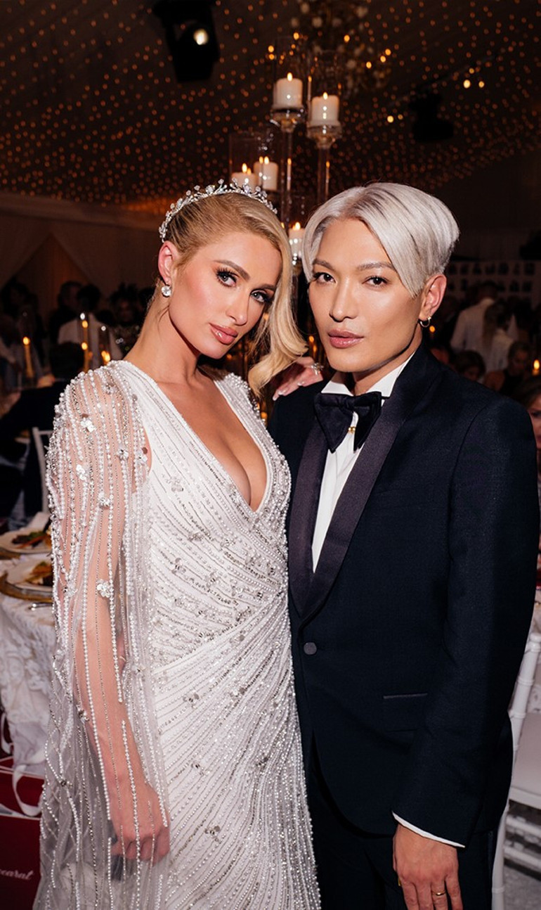 Sosyetik güzelin rüya gibi düğünü günlerce konuşulmuştu: Tam 45 gelinliği olunca hangisini giyeceğini şaşırmış