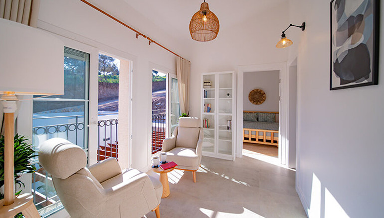 Uçaktan iner inmez Bodrumdaki eviniz 4 dakika Yeni yaşamınızın ayrıntılarını keşfedin