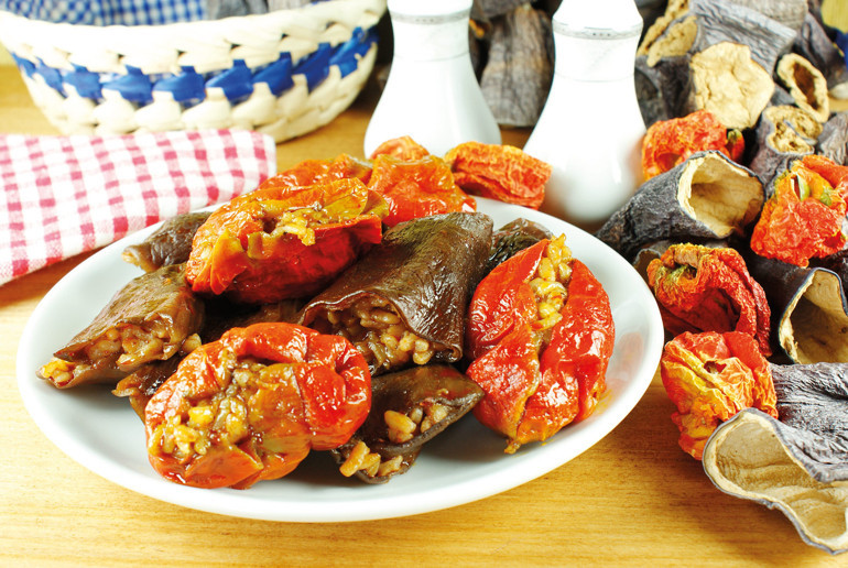 Cemele biberi, Delice tuzu, gemici peksimeti