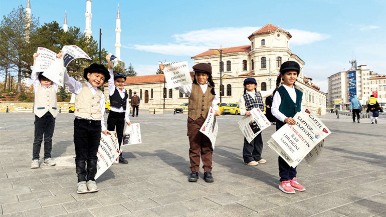 Cumhuriyetimiz 100üncü yaşında... Asın bayrakları