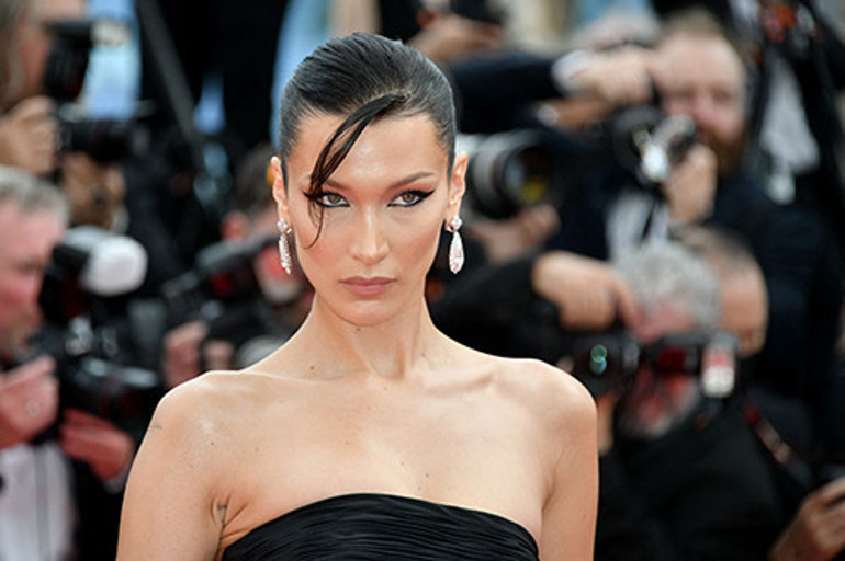 Baba tarafından Filistinli Bella Hadid sessizliğini bozdu: Orada yalnız başına ağlayan çocuklarla birlikte yas tutuyorum