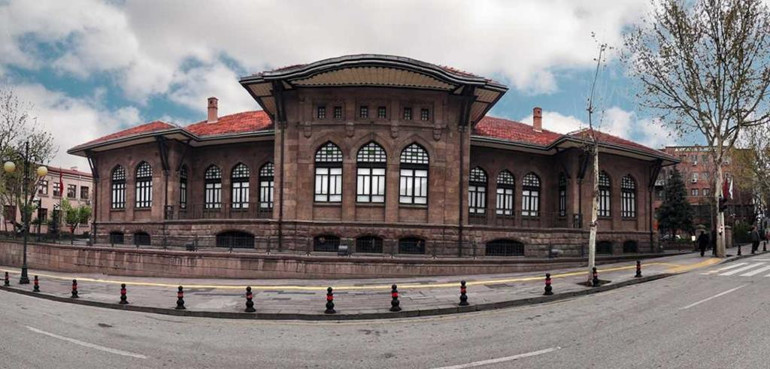 Gidin-gezin-görün Ata’yı hissedin