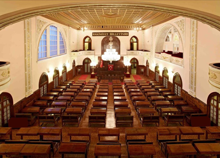 Gidin-gezin-görün Ata’yı hissedin