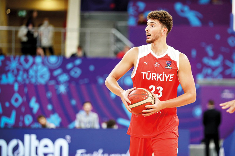 Cumhuriyet’in çocukları hepimizi gururlandırdı... Sporcularımızdan 100’üncü yıl hediyesi: 6 bin 140 madalya