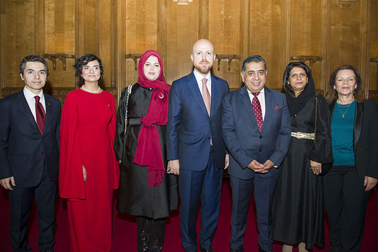 Londra’da da yüzüncü yıl coşkusu