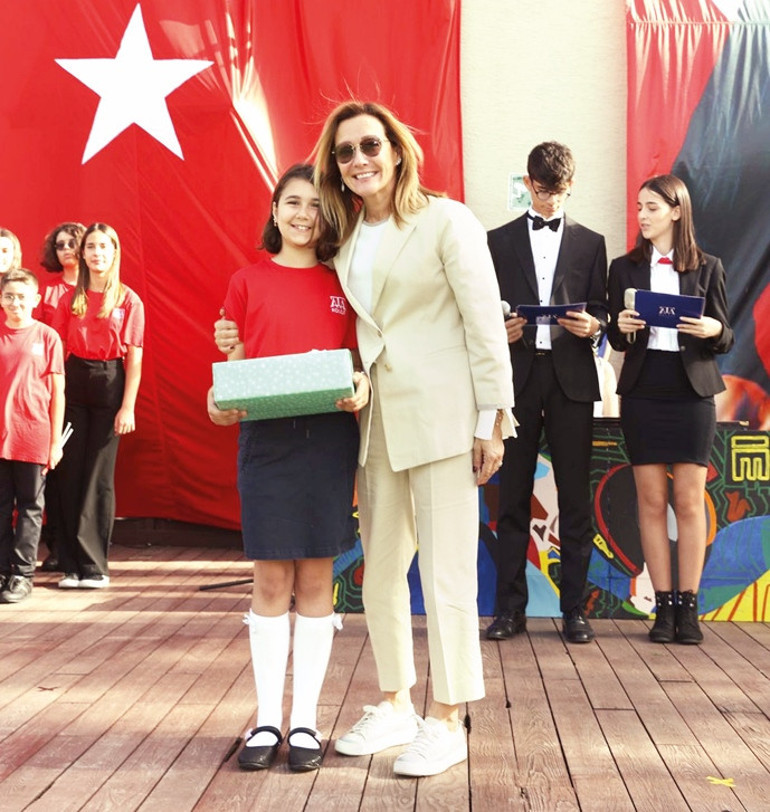 Ata Koleji’nden Cumhuriyet kutlaması