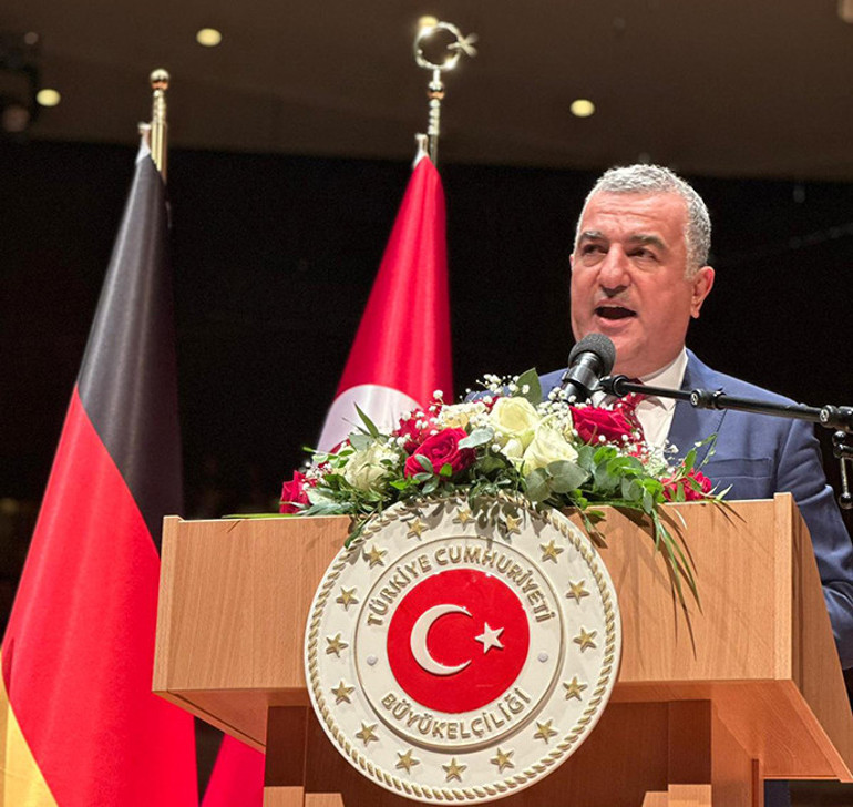 Yüzyıllarca dinmeyecek coşku