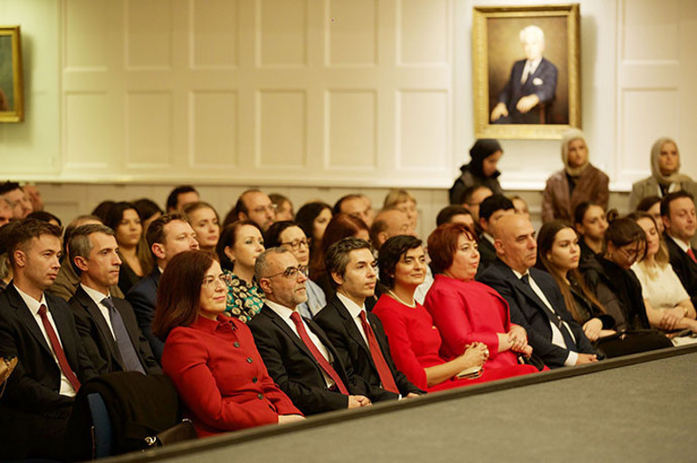 Yüzyıllarca dinmeyecek coşku