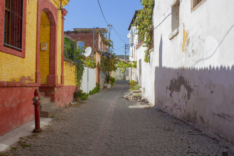 2024’te görülmesi gereken şehirler listesine seçildi: İzmirin sonbaharda keşfedilmeyi bekleyen 8 güzelliği