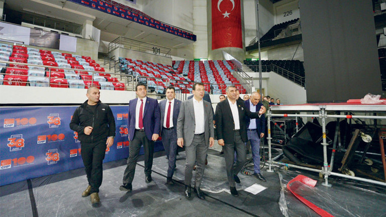 CHP’de karar günü... ‘Kaptan köşkü’ kimin olacak