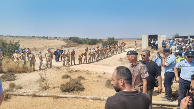 Kıbrıs’ta BM oyunu... Türk’e yol Rum’a villa