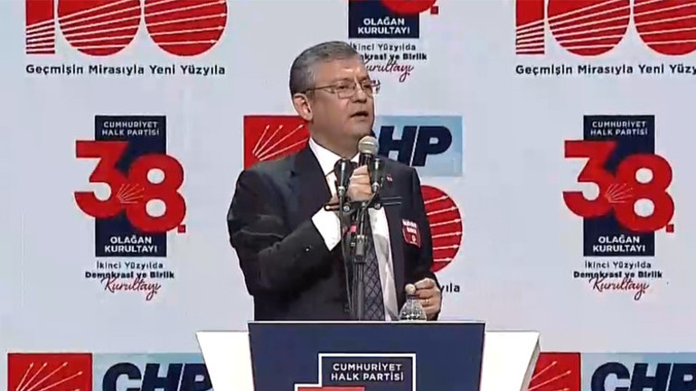 Son dakika...CHPnin 8. Genel Başkanı Özgür Özel oldu