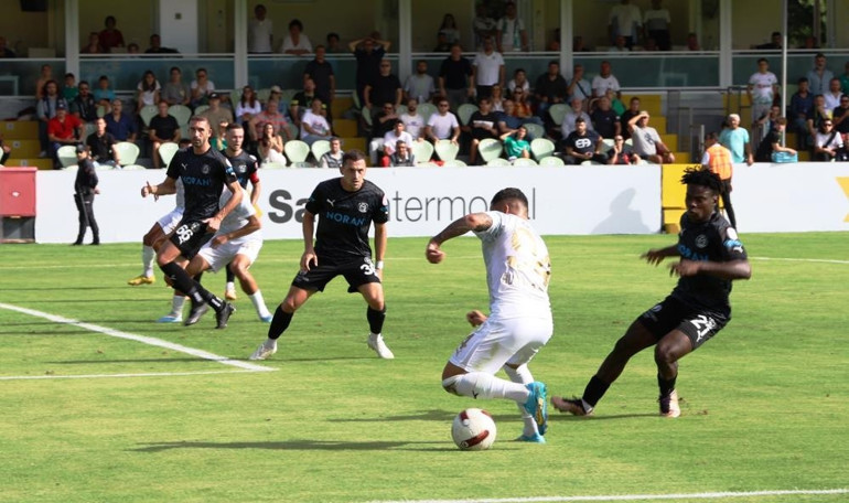 Bodrum FK, Manisa FKyı eli boş gönderdi