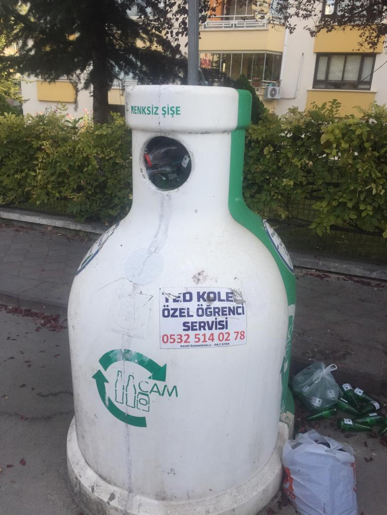 Ulus’taki yaya geçidi bir garip hâl aldı