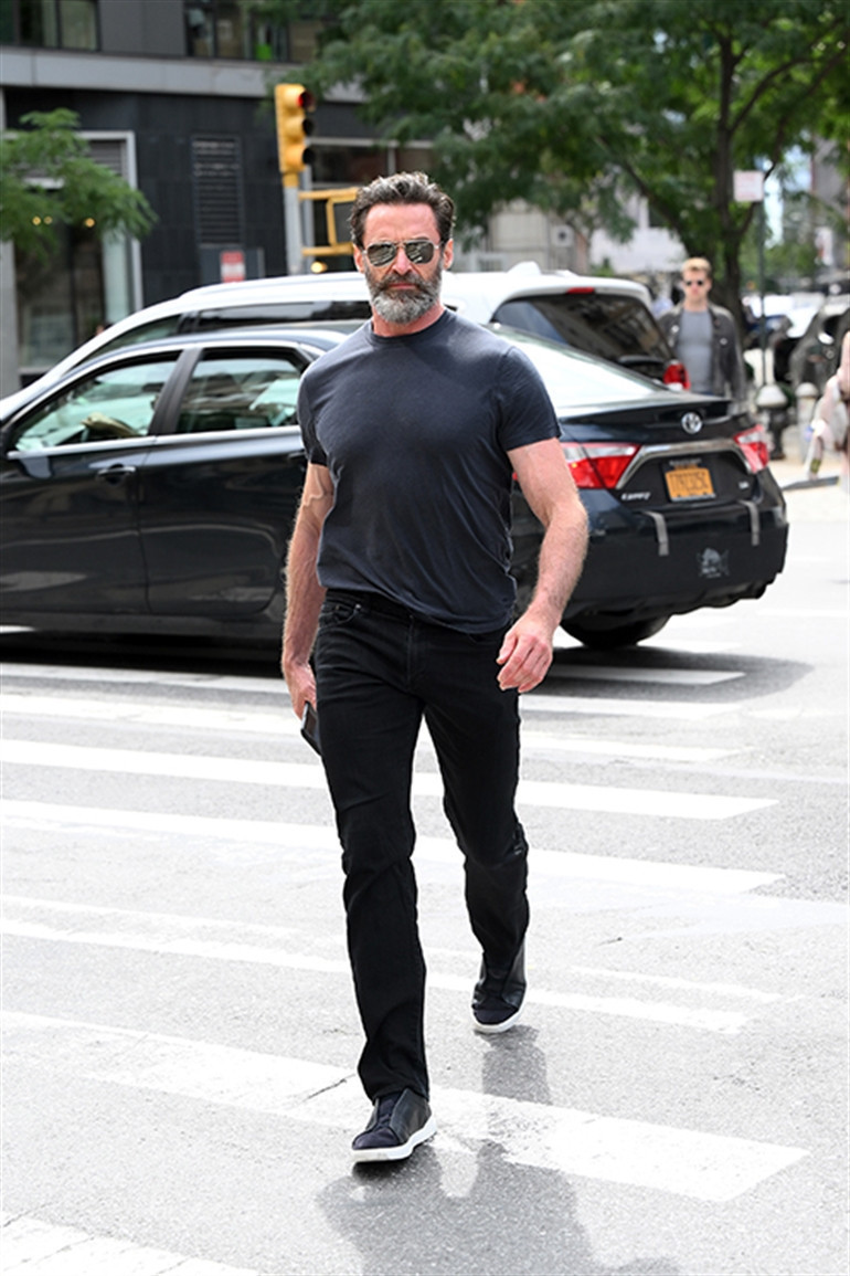 Onun da herkes gibi sırları var…Ayrıldığı eşine susması karşılığında 100 milyon dolar teklif etti