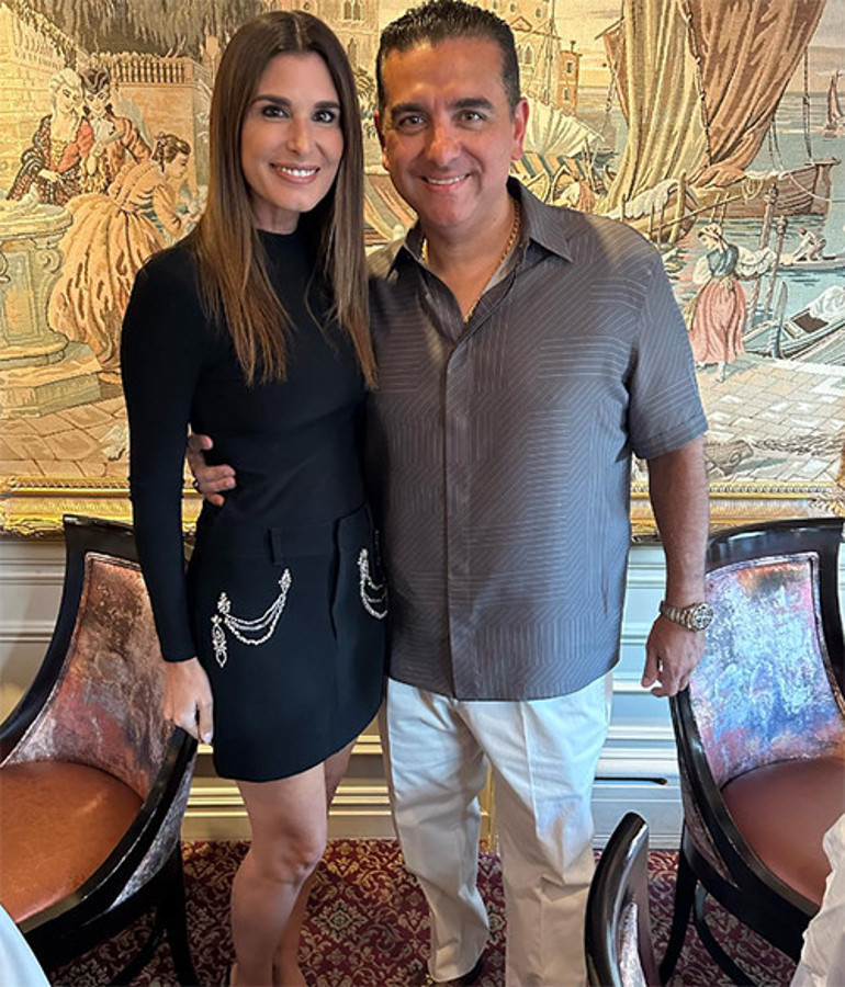 Hem lezzet ustası, hem ekran yıldızı: Fazla paradan şımarmasınlar diye çocuklarına tuvalet temizletiyor