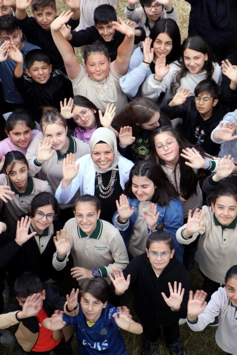 Tuba öğretmen, dünyanın en iyi 50 öğretmeninden biri oldu... Hayallerimden vazgeçmeyeceğim
