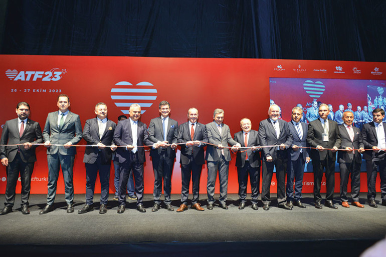 Antalya’da Turizm Fuarı