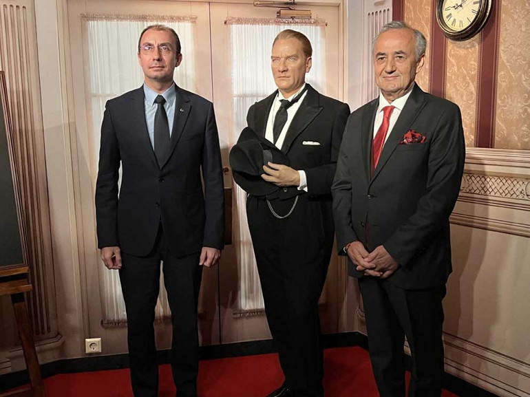Ve Atatürk Berlin’de