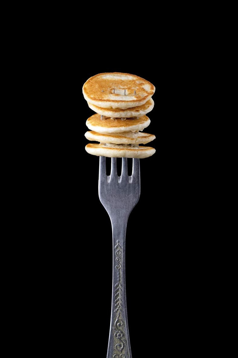 Köfteden  pankeke ‘Hollandalı’