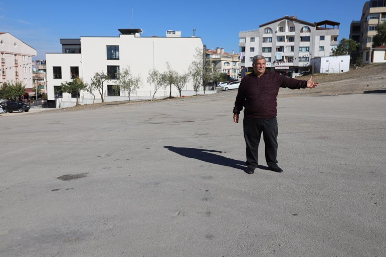 Üst geçit yapılsın, Kırkkonaklar’ın iki yakası bir araya gelsin