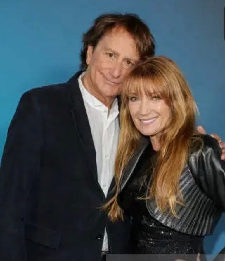 Dört kez evlendikten sonra gerçek aşkı 72 yaşında buldu... Hemen ailesiyle tanıştırmış