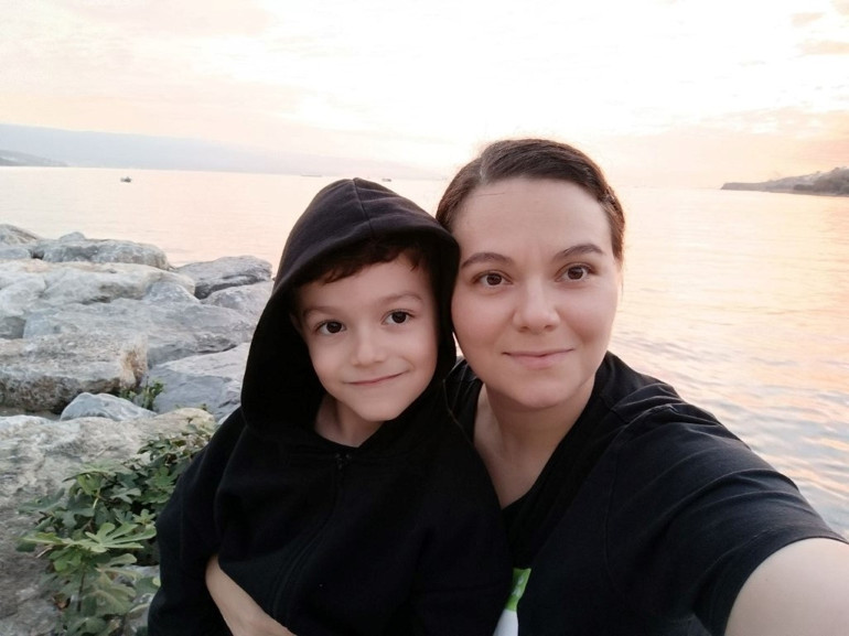 5 yaşındaki çocuk diş çekimi sonrası hayatını kaybetti Acılı anne Denizin son anlarını anlattı: Ben ölüyorum dedi