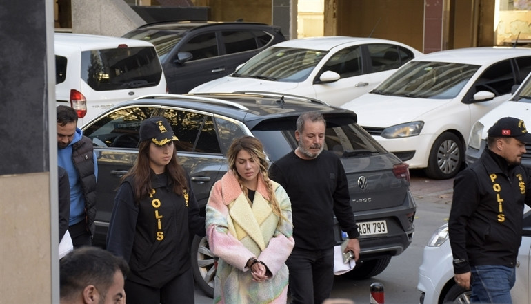 Son dakika: Bahar ve Nihal Candanın dolandırıcılık davasında mütalaa açıklandı Örgüt liderine 400 yıldan bin 328 yıla kadar hapis cezası talebi