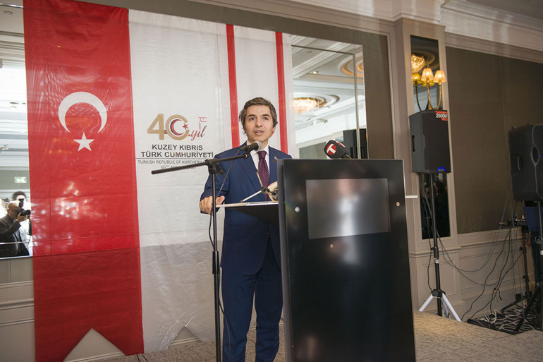 KKTC’nin 40’ıncı kuruluş yıl dönümüne görkemli kutlama