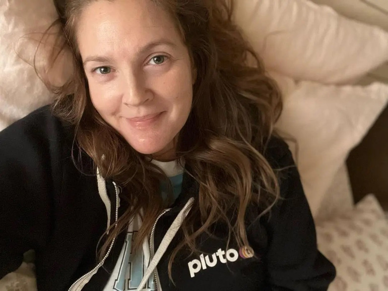 Ünlü oyuncunun estetik yaptırmaktan ödü kopuyor Ya bağımlısı olursam