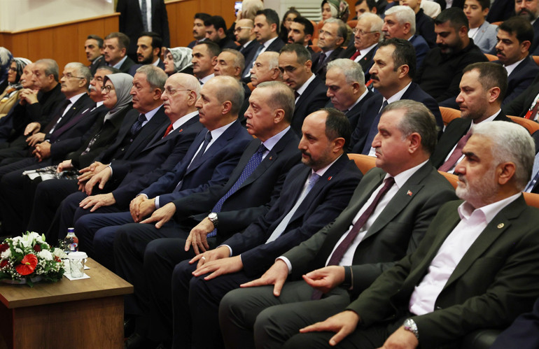 Erdoğandan Batıya Gazze tepkisi: 13 bin çocuk, kadın, yaşlı İsrail tarafından öldürüldü Bunu niye konuşmuyorsunuz