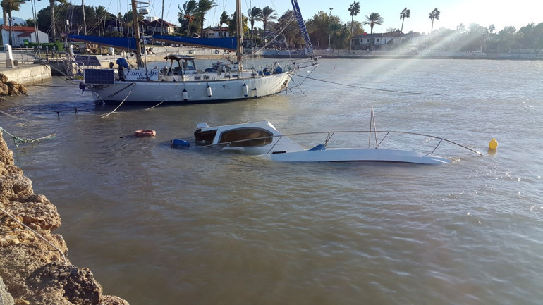 Son dakika hava durumu: İstanbulda mevsimin ilk karı düştü... Meteorolojiden sarı ve turuncu kodlu uyarı