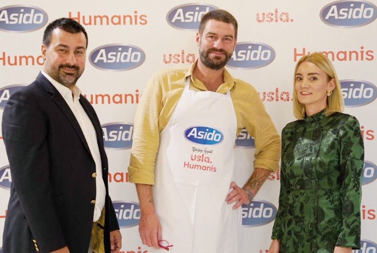 30 milyon dolarlık kemanıyla AKM’deydi